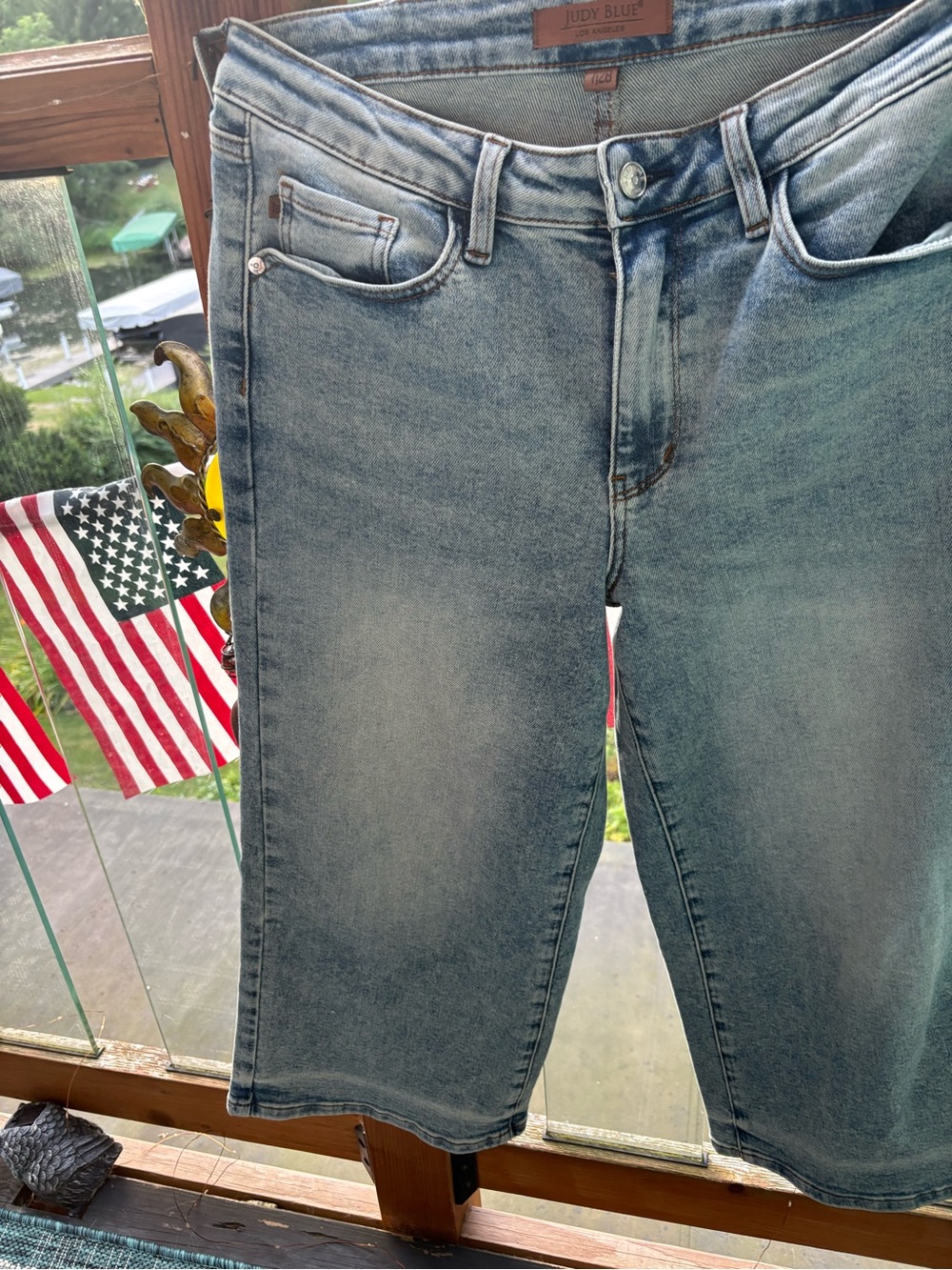 Judy Blue Los Angeles Wide Crop Jeans in Light Blue - Picture 6 of 11